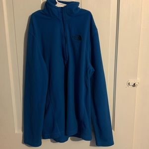 Men’s half-zip pullover hoodie